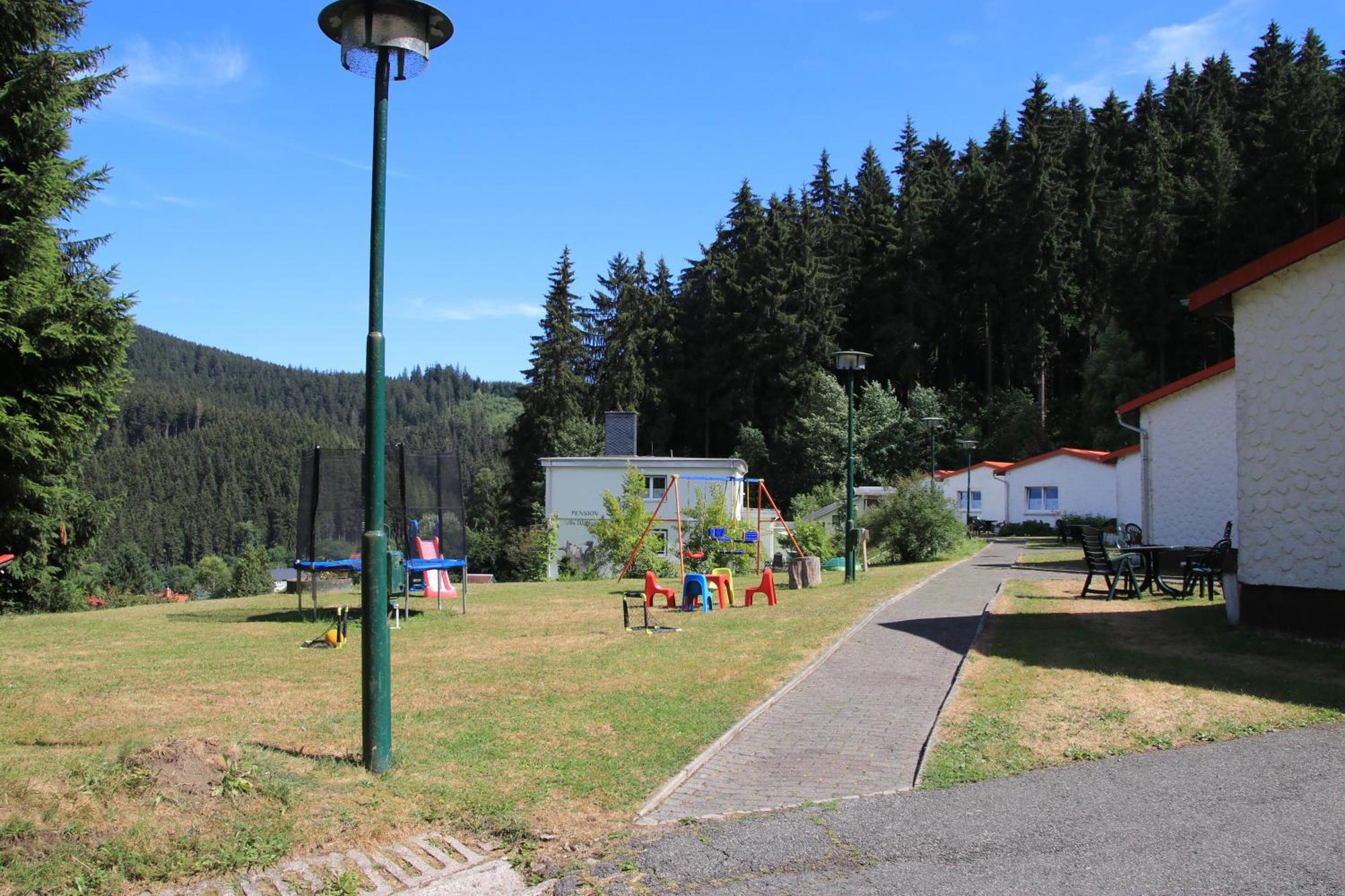 Pension Am Waldesrand Ilmenau Exterior photo